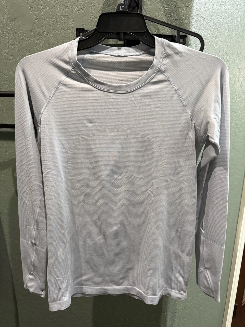 Lululemon swiftly long sleeve - light blue - sz 10